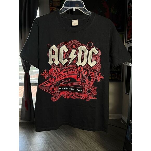 Y2K AC/DC Black Ice 2008 Tour Tee - Picture 1 of 6